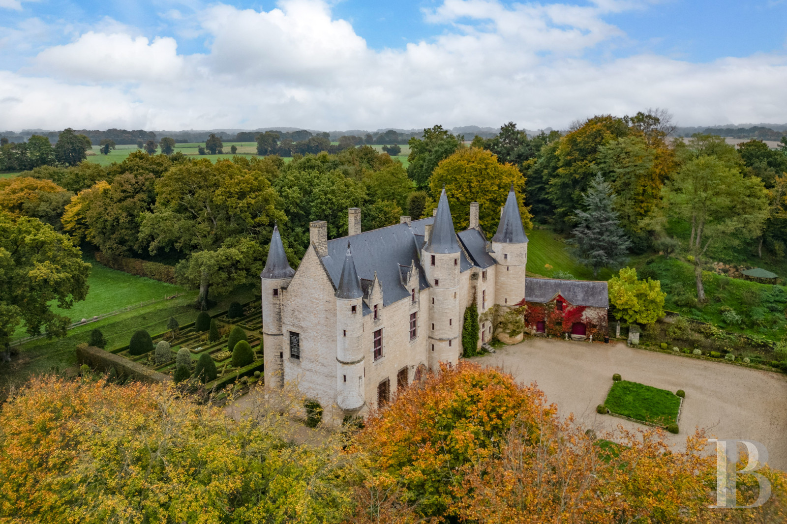 A medieval chateau and its romantic gardens in the heart of the Rance Regional Park, in the Côtes-d’Armor - photo  n°27